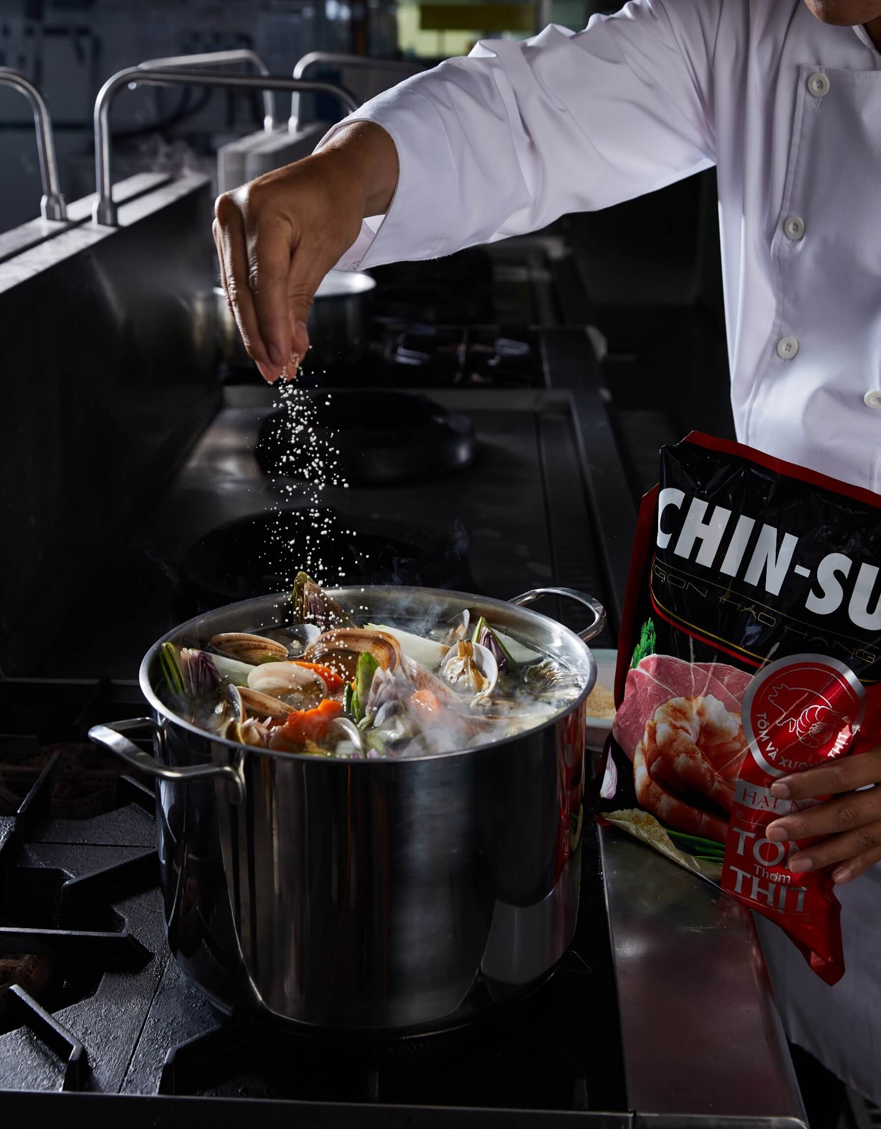 Hạt nêm CHIN-SU tôm thịt 900gr - Masan Consumer